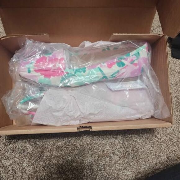 Bandolino Loafers Size 8 NWT - Picture 2 of 6